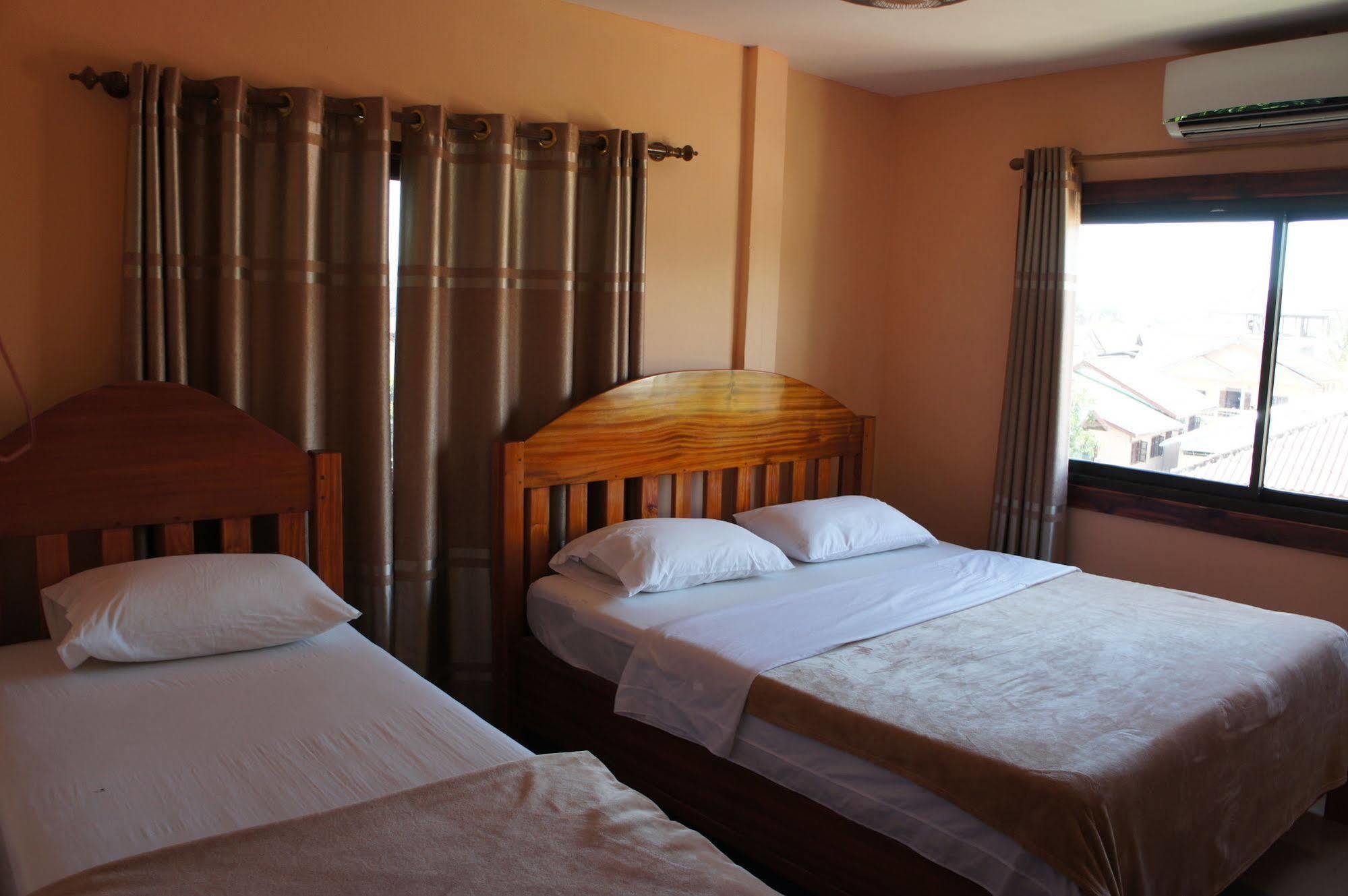 Viengsavanh Guesthouse Vang Vieng Luaran gambar